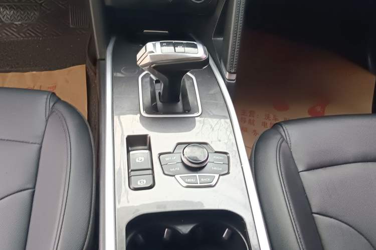 Used Haval H6 2018 Sport Edition 1.5T Automatic Two-Wheel Drive Elite Model China V Standard