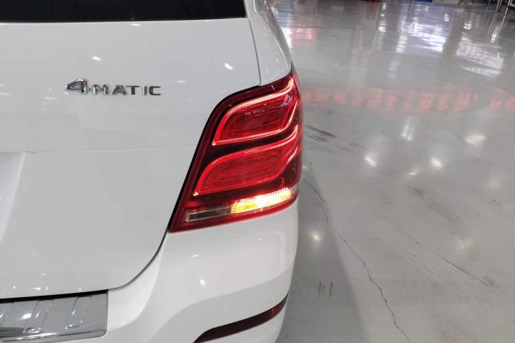 Used Mercedes-Benz GLK-Class 2015 GLK 260 4MATIC Dynamic Edition Ultimate Version