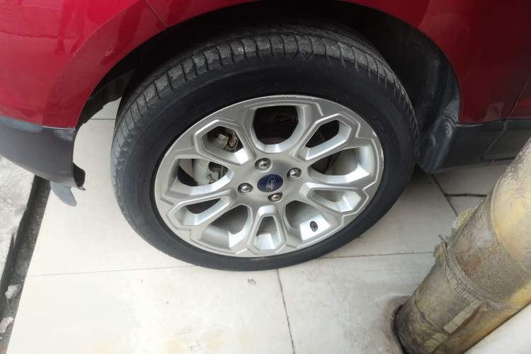 Used Ford EcoSport 2018 1.5L Automatic Platinum Wing Model
