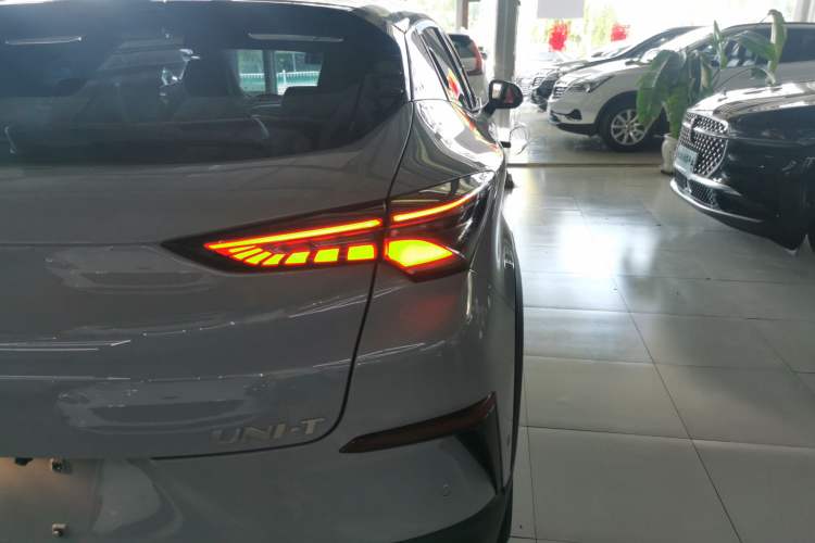 Used Changan UNI-T 2020 1.5T Flagship Version
