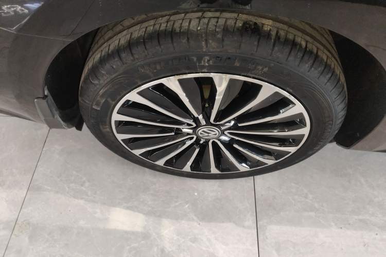 Used Volkswagen Passat 2017 330TSI DSG Prestige Edition
