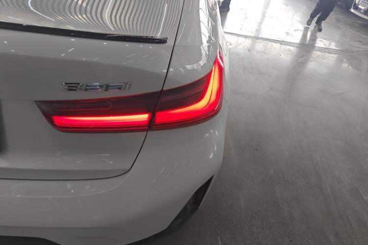 Used BMW 3 Series 2023 325i M Sport Night Edition Package