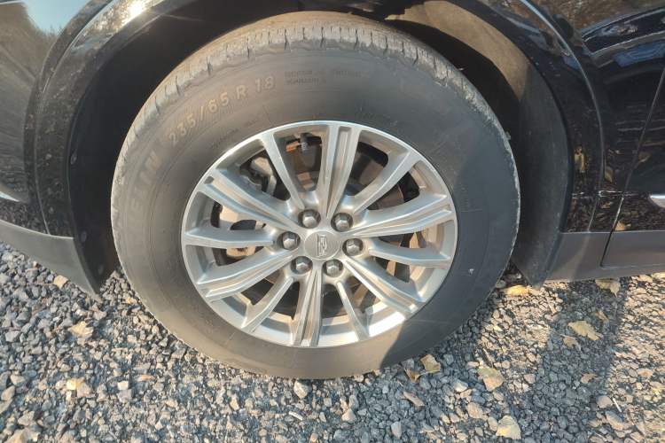 Used Cadillac XT5 2016 25T Luxury Model
