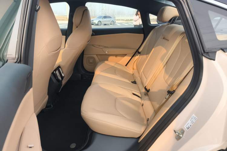 Used ARCFOX Alpha S5 2024 708MAX 200kW
