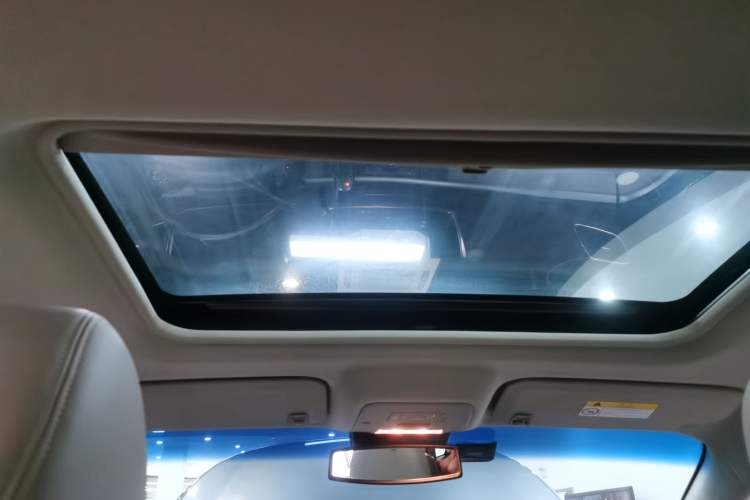 Used Buick GL8 2018 28T Luxury Model China VI Standard