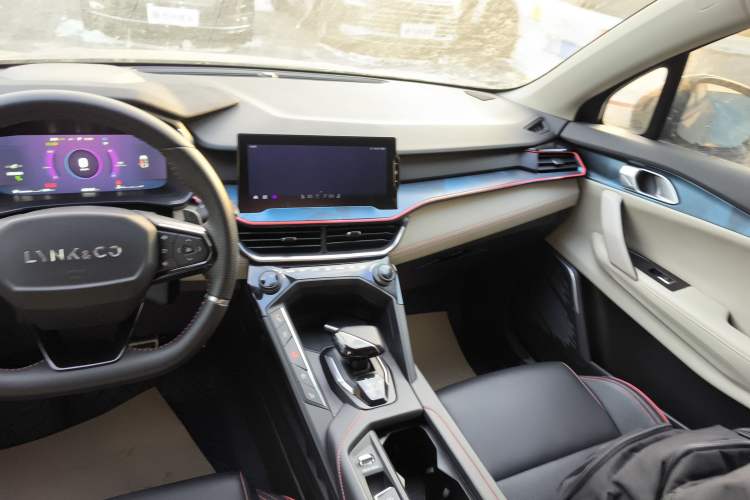 Used Lynk & Co 06 2020 1.5T YAO Halo
