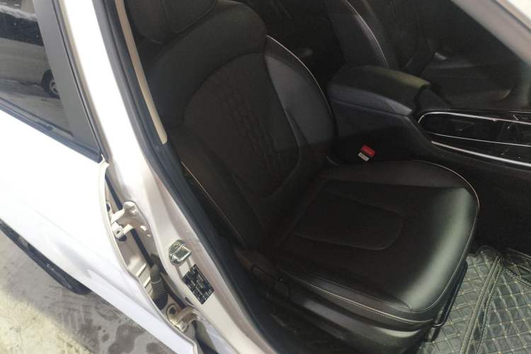 Used Hyundai ix25 2020 1.5L CVT GLS Smart Model
