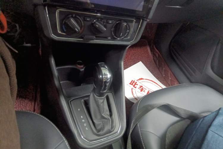 Used Volkswagen Santana 2016 1.6L Automatic Comfort Edition
