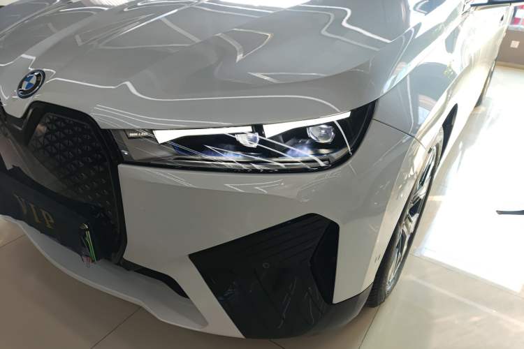 Used BMW iX 2022 xDrive40
