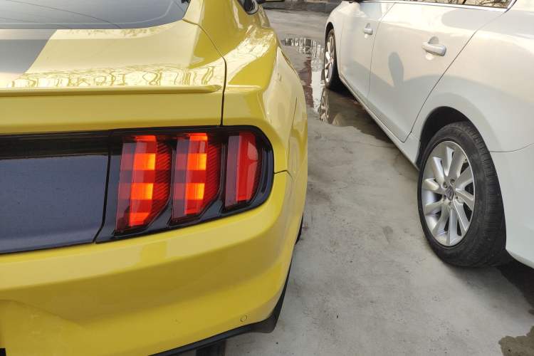 Used Ford Mustang 2017 2.3T P-Version U.S. Specification
