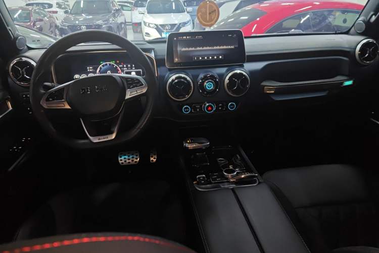 Used BAIC Off-Road BJ40 2021 2.0D Automatic Four-Wheel Drive Blade Hero Edition Pioneer Model