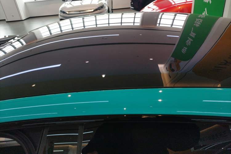 Used Xiaomi Auto SU7 2024 Four-Wheel Drive Ultra-Long Range Advanced Intelligent Driving Max Edition