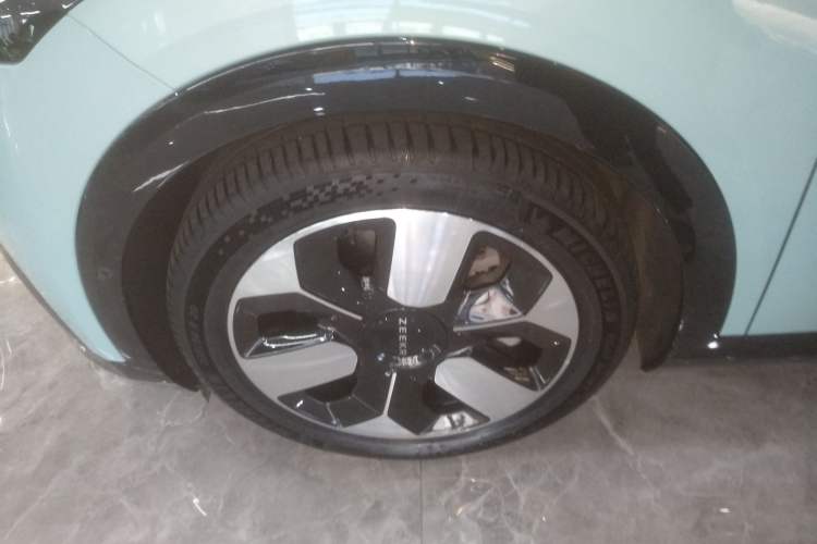 Used Zeekr MIX 2025 Long-Range Intelligent Driving Edition
