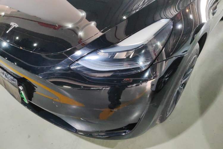 Used Tesla Model Y 2023 Rear-Wheel-Drive Version
