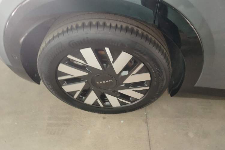 Used Zeekr MIX 2025 Long-Range Intelligent Driving Edition
