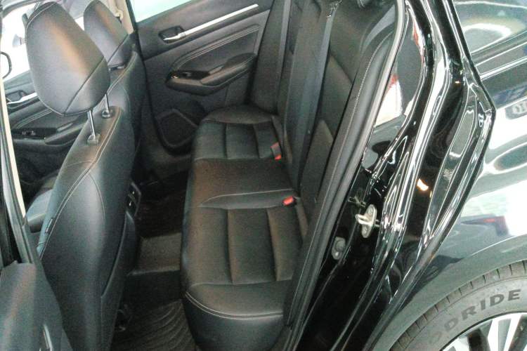 Used Nissan Teana 2022 2.0L XL-TLS Enjoyment Edition
