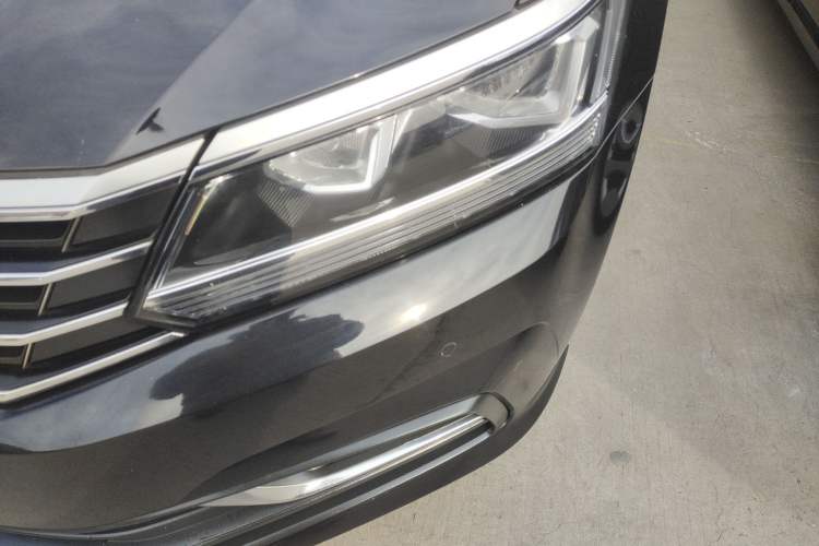 Used Volkswagen Passat 2017 330TSI DSG Luxury Edition
