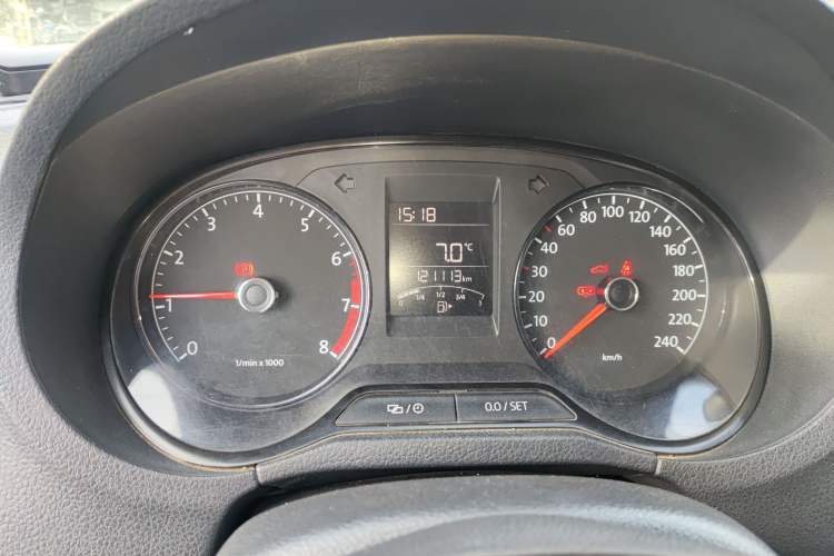 Used Volkswagen Polo 2014 1.4L Manual Fashion Edition
