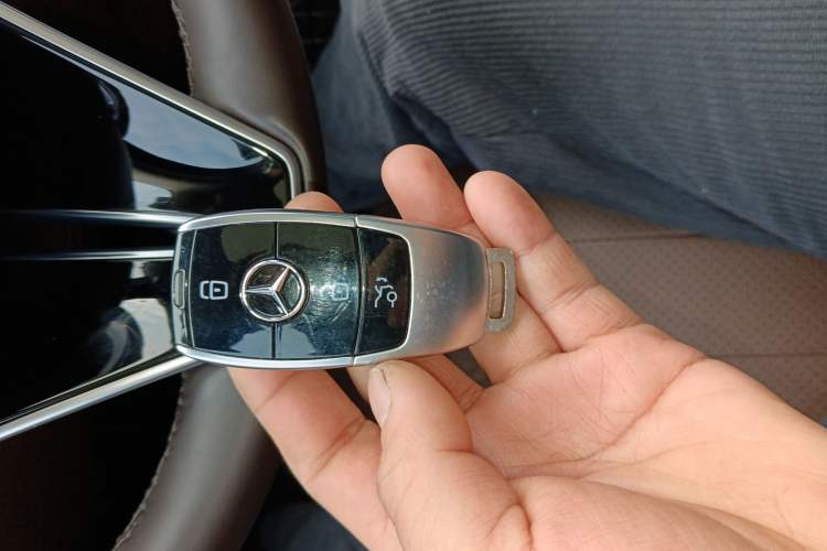 Used Mercedes-Benz E-Class 2022 Revised Version E 300 L Luxury Edition
