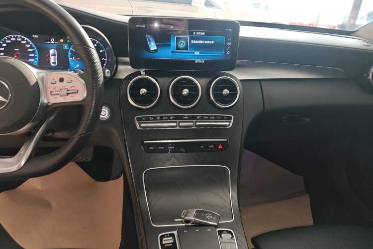 Used Mercedes-Benz C-Class 2020 Restyled C 200 L Fashion Edition Sport Version