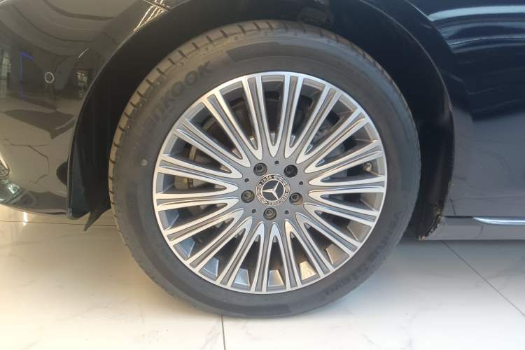 Used Mercedes-Benz E-Class 2020 Restyled E 300 L Exclusive Edition