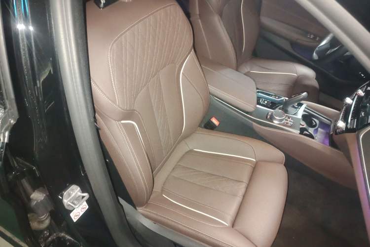 Used BMW 5 Series New Energy 2021 535Le Pioneer Edition M Sport Package