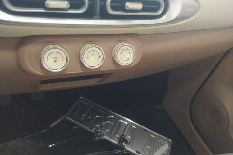 Used Wuling Hongguang MINIEV 2025 Four-Door Version Zhenxiang+ Edition
