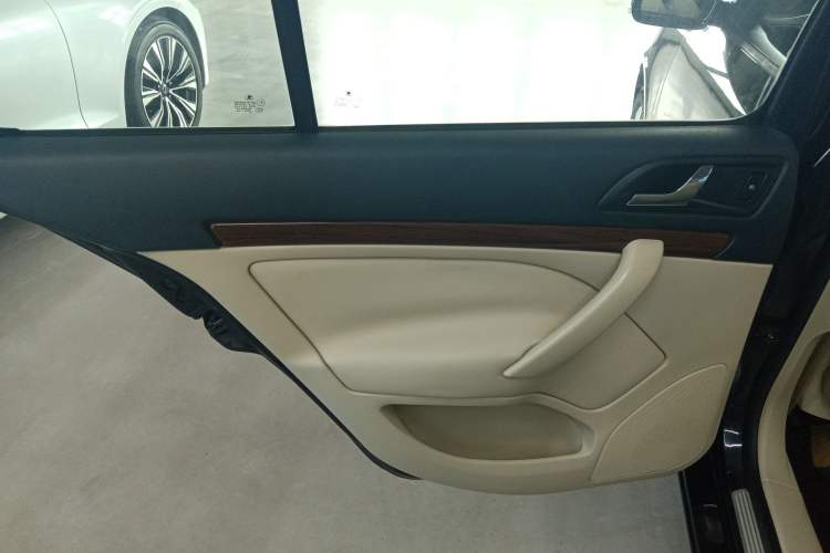 Used Skoda Octavia 2014 1.6L Manual Yijun Edition
