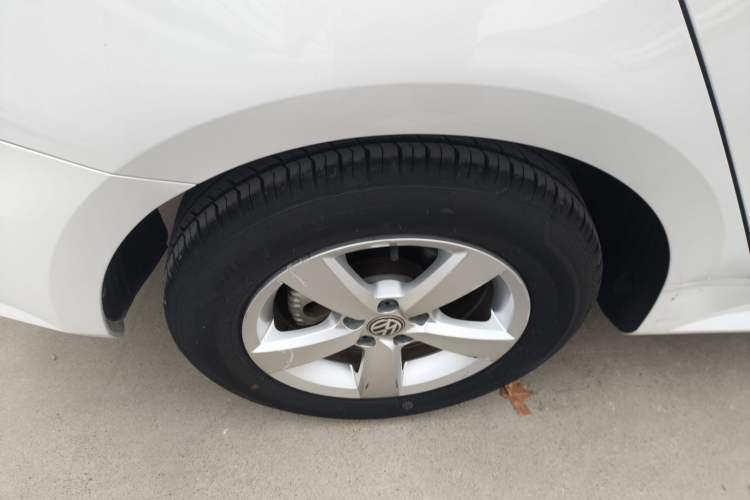 Used Volkswagen Gran Lavida 2015 1.6L Manual Fashion Edition