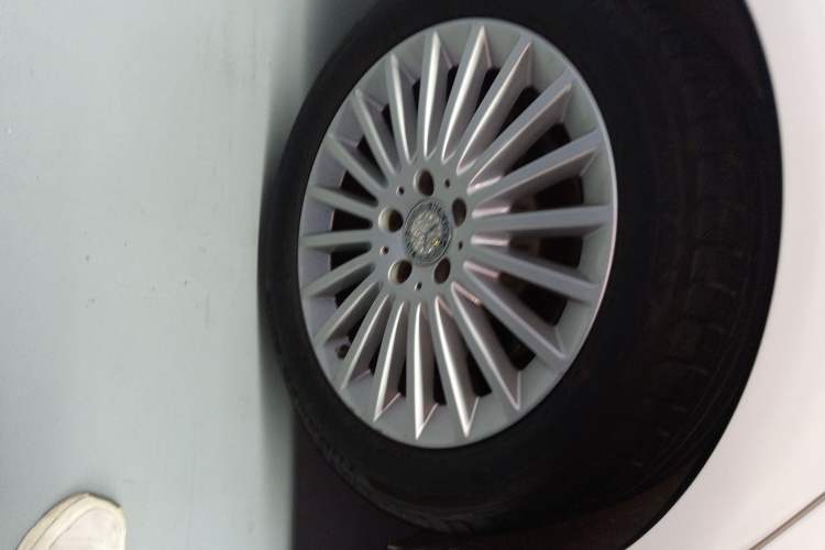 Used Mercedes-Benz C-Class 2015 C 200 L
