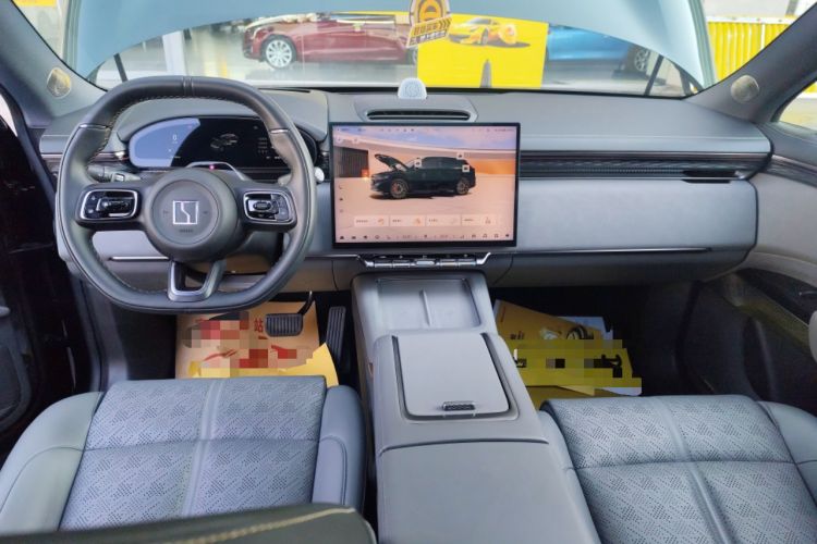 Used Zeekr 7X 2025 100 kWh Long-Range Rear-Wheel Drive with Intelligent Driving Features