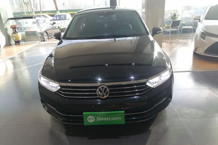 Used Volkswagen Magotan 2019 330TSI DSG Luxury Model China V Standard