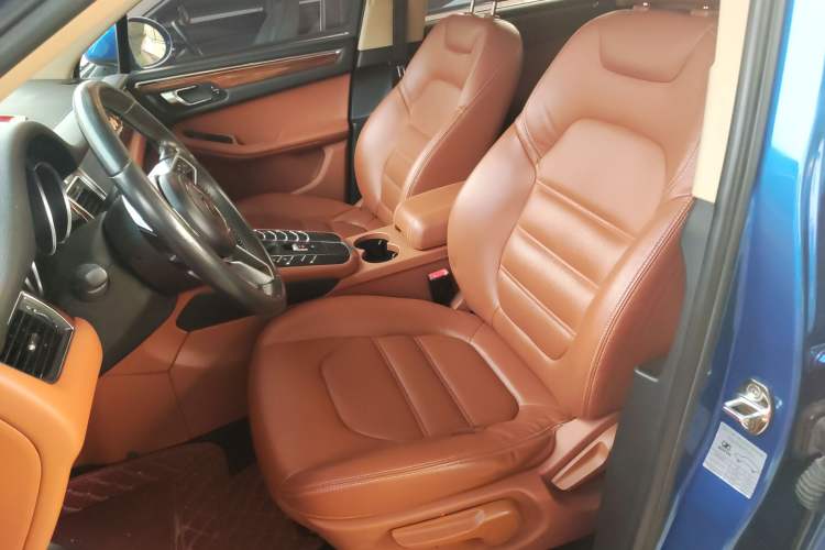 Used Zotye SR9 2017 2.0T Automatic Ultimate Light Edition