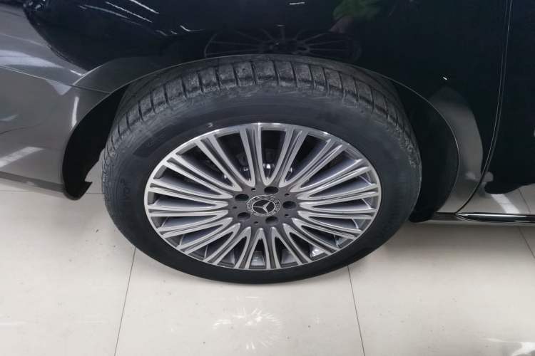 Used Mercedes-Benz E-Class 2021 E 300 L Luxury Model
