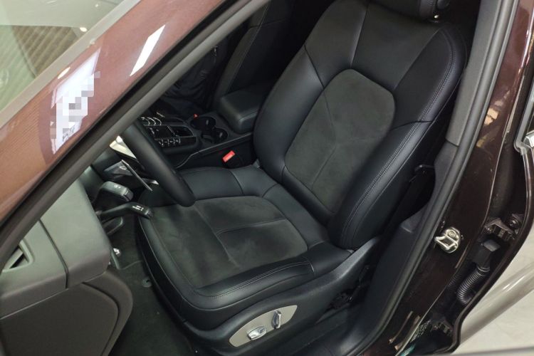 Used Porsche Macan 2020 Macan 2.0T
