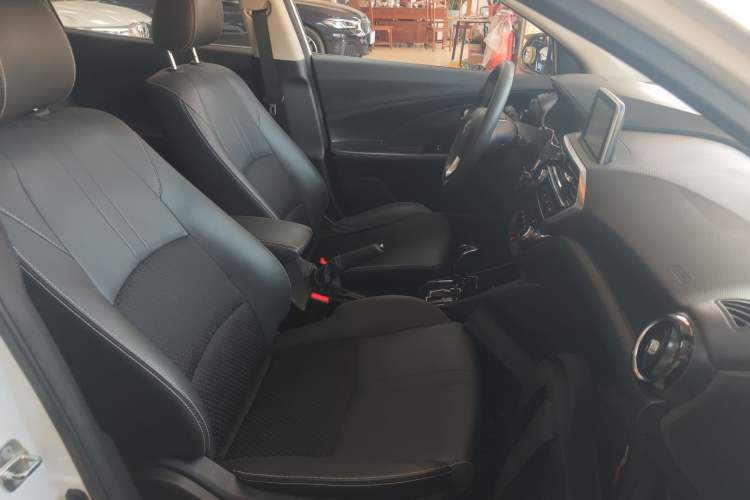 Used Changan Alsvin 2018 1.5L DCT Luxury Model China V Standard
