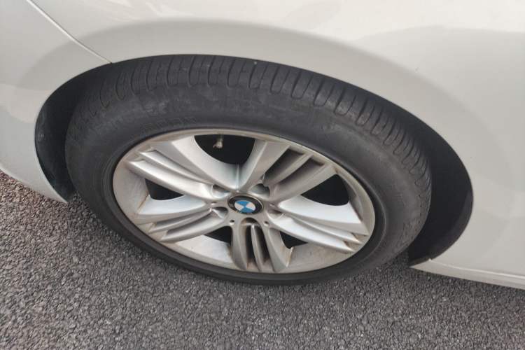 Used BMW 3 Series 2017 320Li Fashion Model
