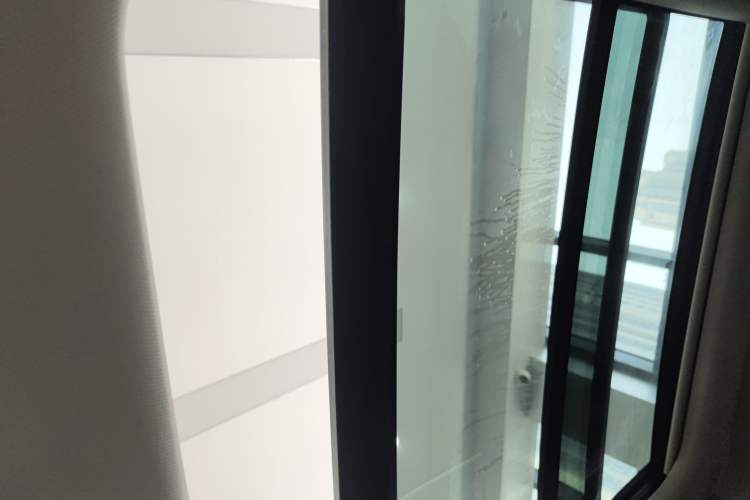 Used Hongqi H9 2022 2.0T Smart Connect Flagship Edition
