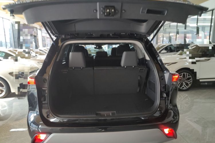 Used Toyota Highlander 2023 2.5L Smart Electric Hybrid Dual-Motor All-Wheel-Drive Luxury 7-Seater
