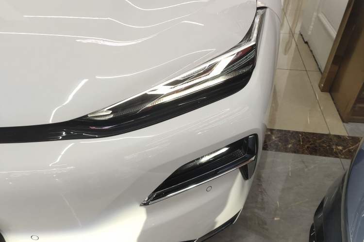 Used  Galaxy 8 2025 130km EM-i Deluxe Edition
