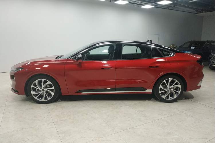 Used Ford Mondeo 2025 2.0T EcoBoost Ultimate Edition
