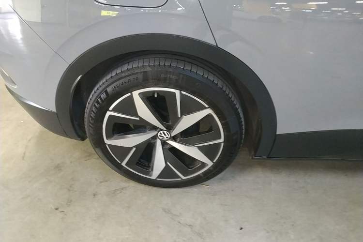 Used Volkswagen ID.4 CROZZ 2021 Long-Range PURE+ Two-Wheel Drive Version
