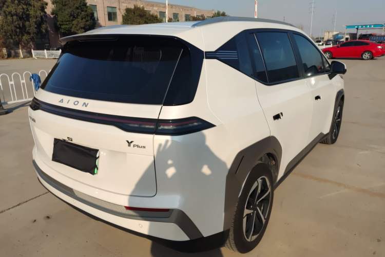 Used AION Y 2023 Younger Star Edition
