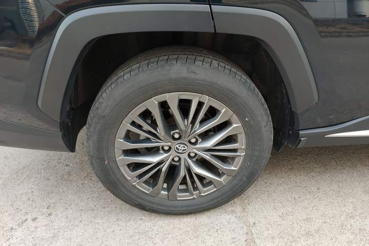 Used Toyota Wildlander 2023 2.0L CVT Four-Wheel Drive Luxury PLUS Edition
