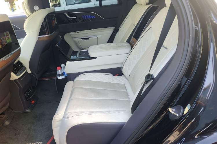 Used Hongqi E-HS9 2021 510 km Flagship Edition Four Seats
