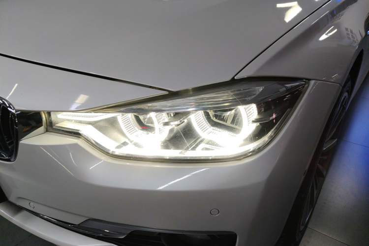 Used BMW 3 Series 2017 330Li xDrive Luxury Design Package
