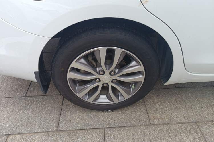 Used Buick GT 2018 18T Automatic Elite Model
