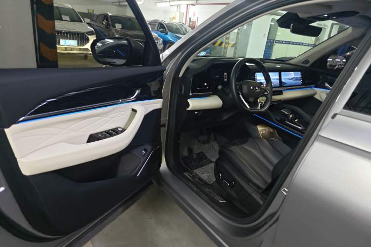 Used Geely Auto Monjaro L 2023 2.0TD High-Power Automatic Two-Wheel Drive Flagship Version
