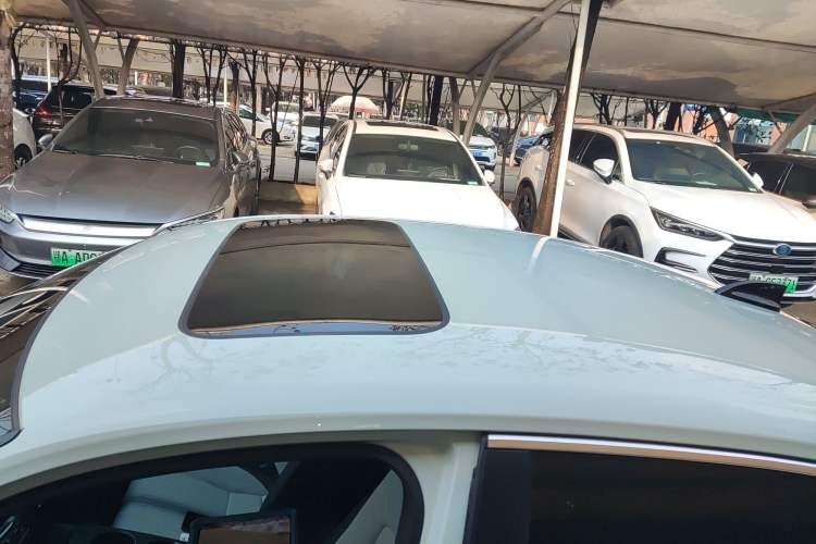 Used Honda Civic 2023 2.0L eHEV Sharp Edition