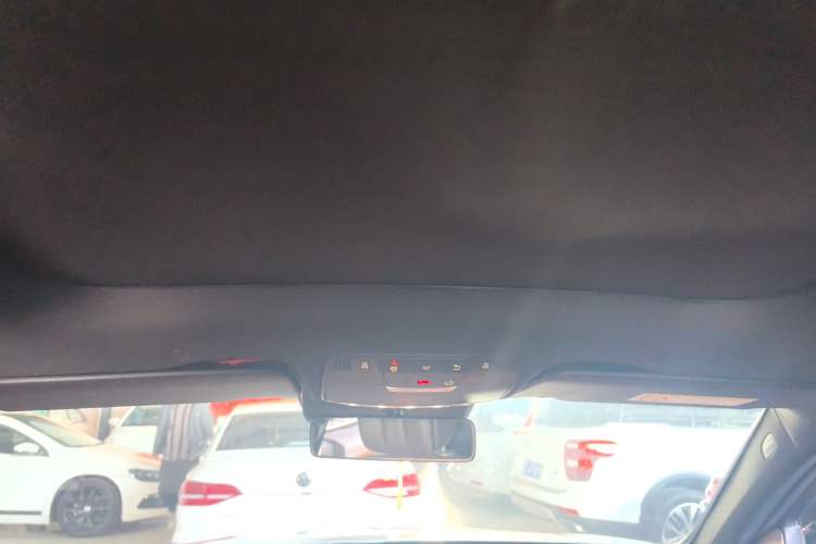 Used Mercedes-Benz GLC 2021 GLC 300 L 4MATIC Luxury Model